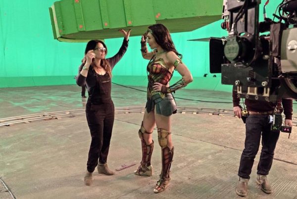 Jenkins chats with Gadot about an FX shot which will let her hurl a tank.