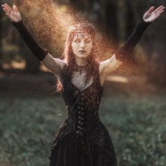 Parket: The Witch [SPOKESMODEL GALLERY]