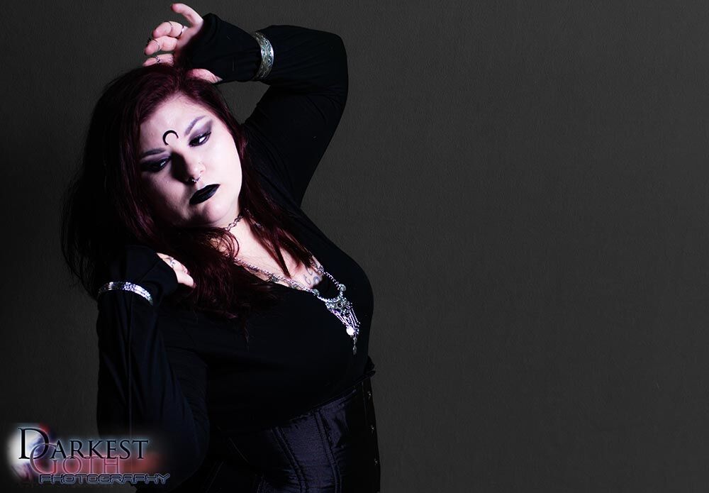 The Divine Dark Mistress 8