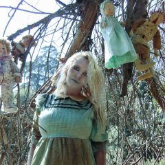 Haunted Dolls: Karen St. Claire [SPOKESMODEL GALLERY]